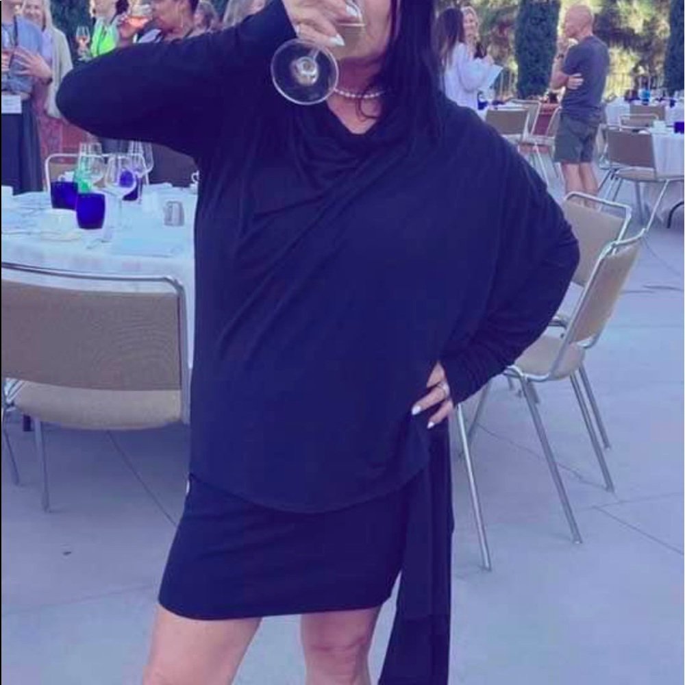 UPF50+ lite eco friendly fibers worn many different ways. Wash travel with ease